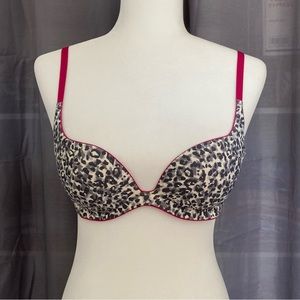 3/$20 Maidenform Leopard Print Extreme Push Up Bra Style No. 7459 34B